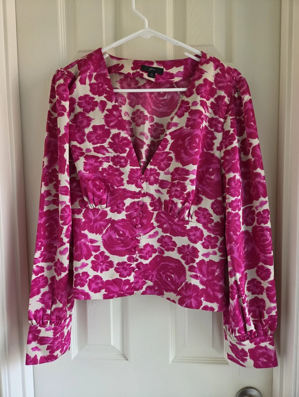 J.Crew‎ Pink Floral Satin V-Neck Blouse Magenta Shaded Rose Button Front Size 12